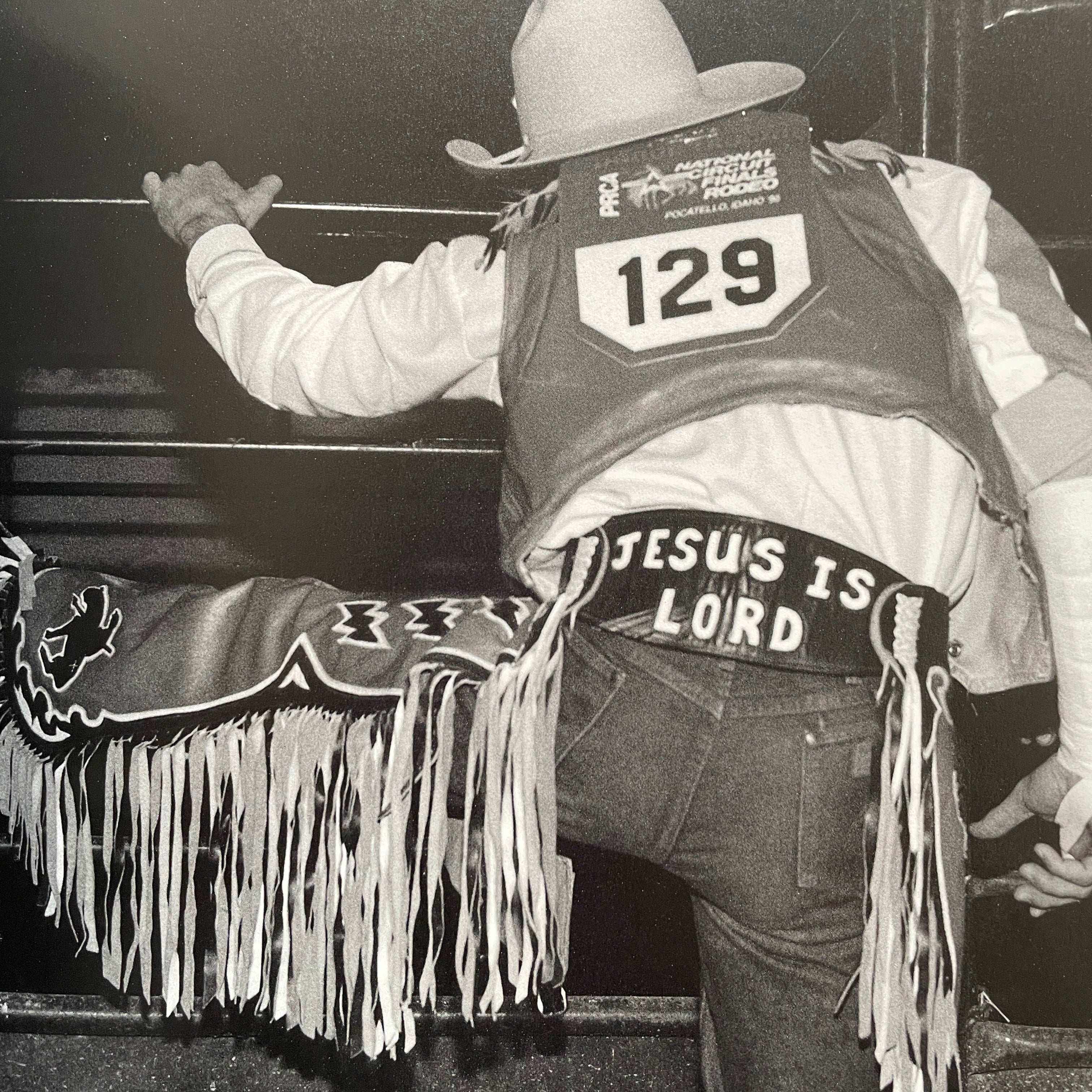 Rodeo Girl by Lisa Eisner ハードカバー Lisa Eisner - Rodeo Girl – caldo worldwide